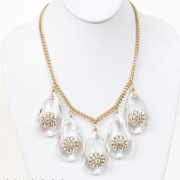 BIJOU DRIVE CLEAR WITH RHINESTONE GOLD  CHAIN NECKLACE - Picture 1 of 3